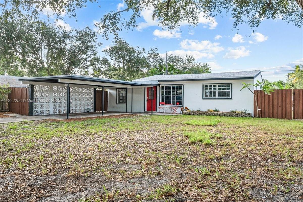 Property for Sale at 6801 Atlanta St, Hollywood, Broward County, Florida - Bedrooms: 3 
Bathrooms: 2  - $449,000