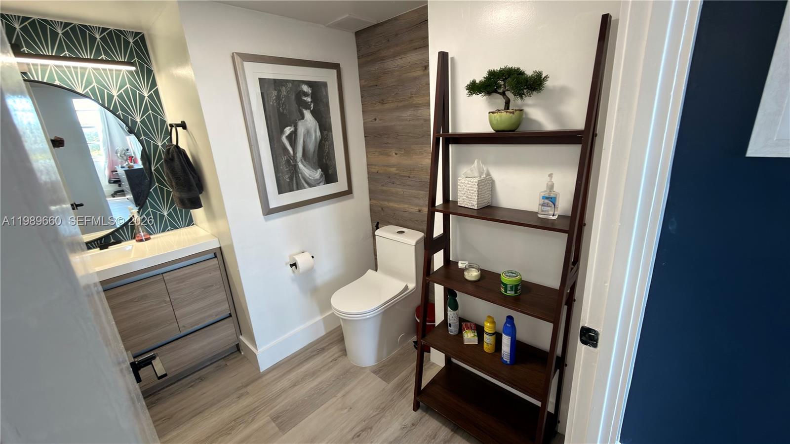 BUCKLEY TOWERS CONDO - EA - Residential