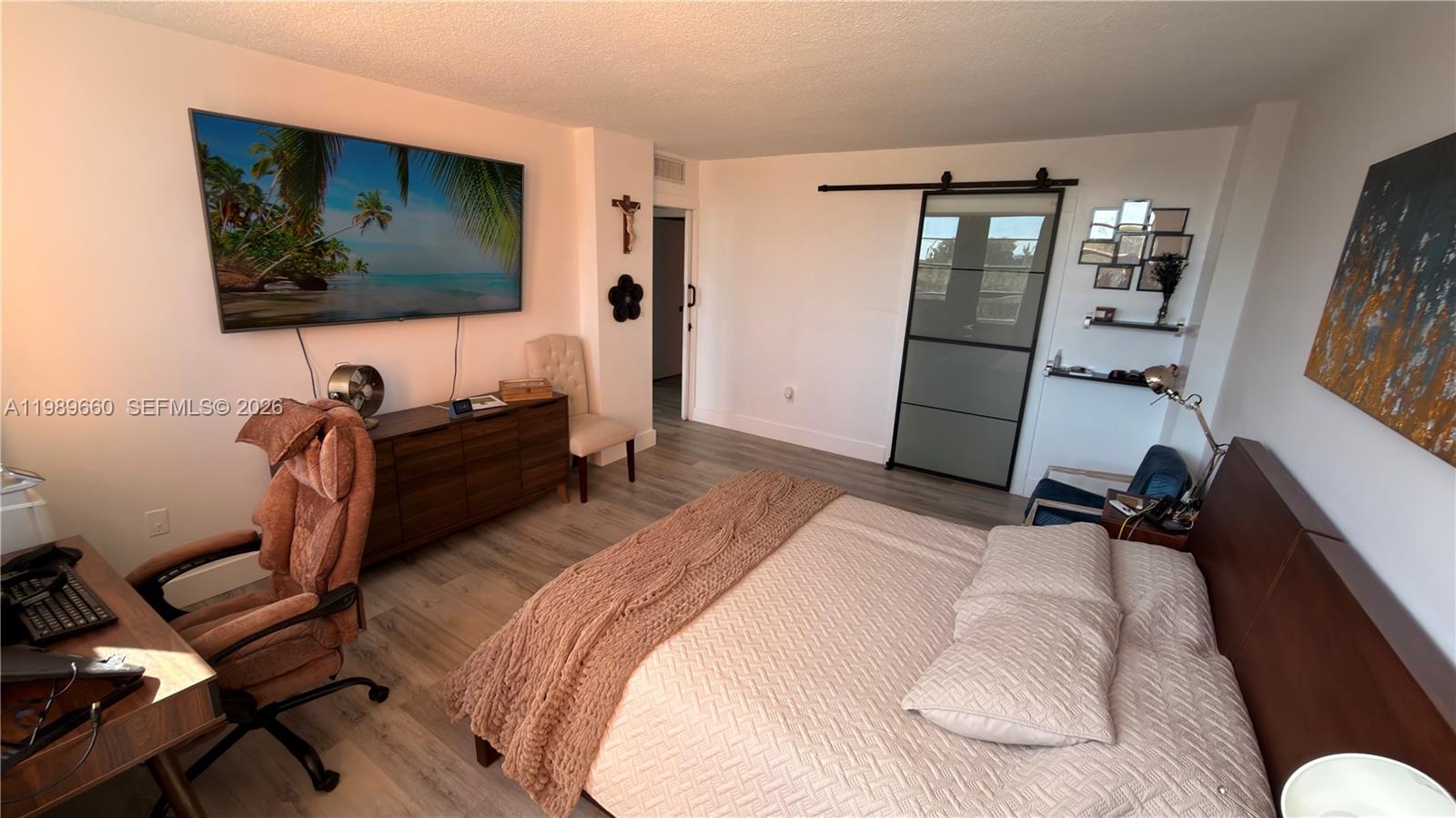 BUCKLEY TOWERS CONDO - EA - Residential