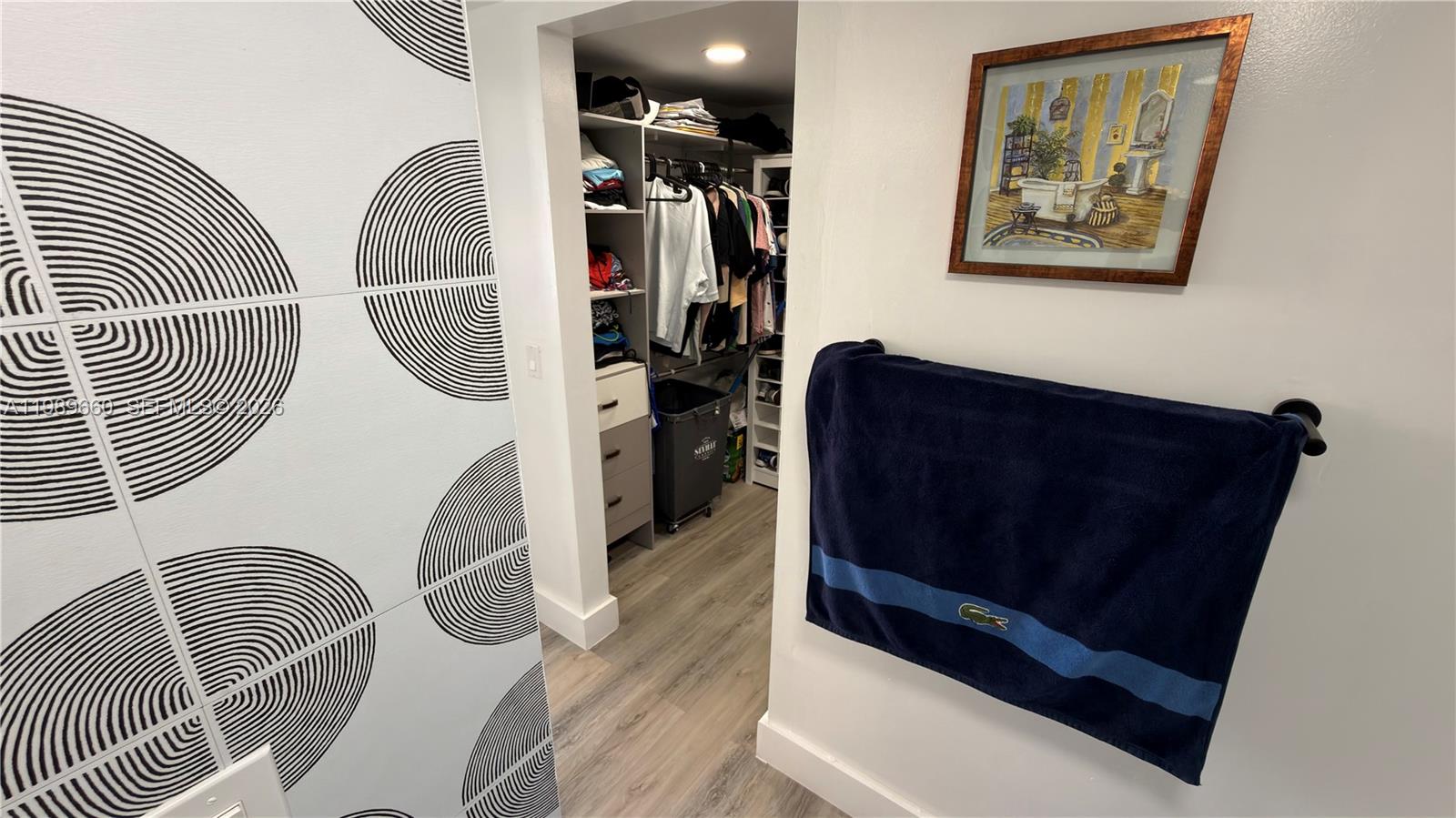 BUCKLEY TOWERS CONDO - EA - Residential