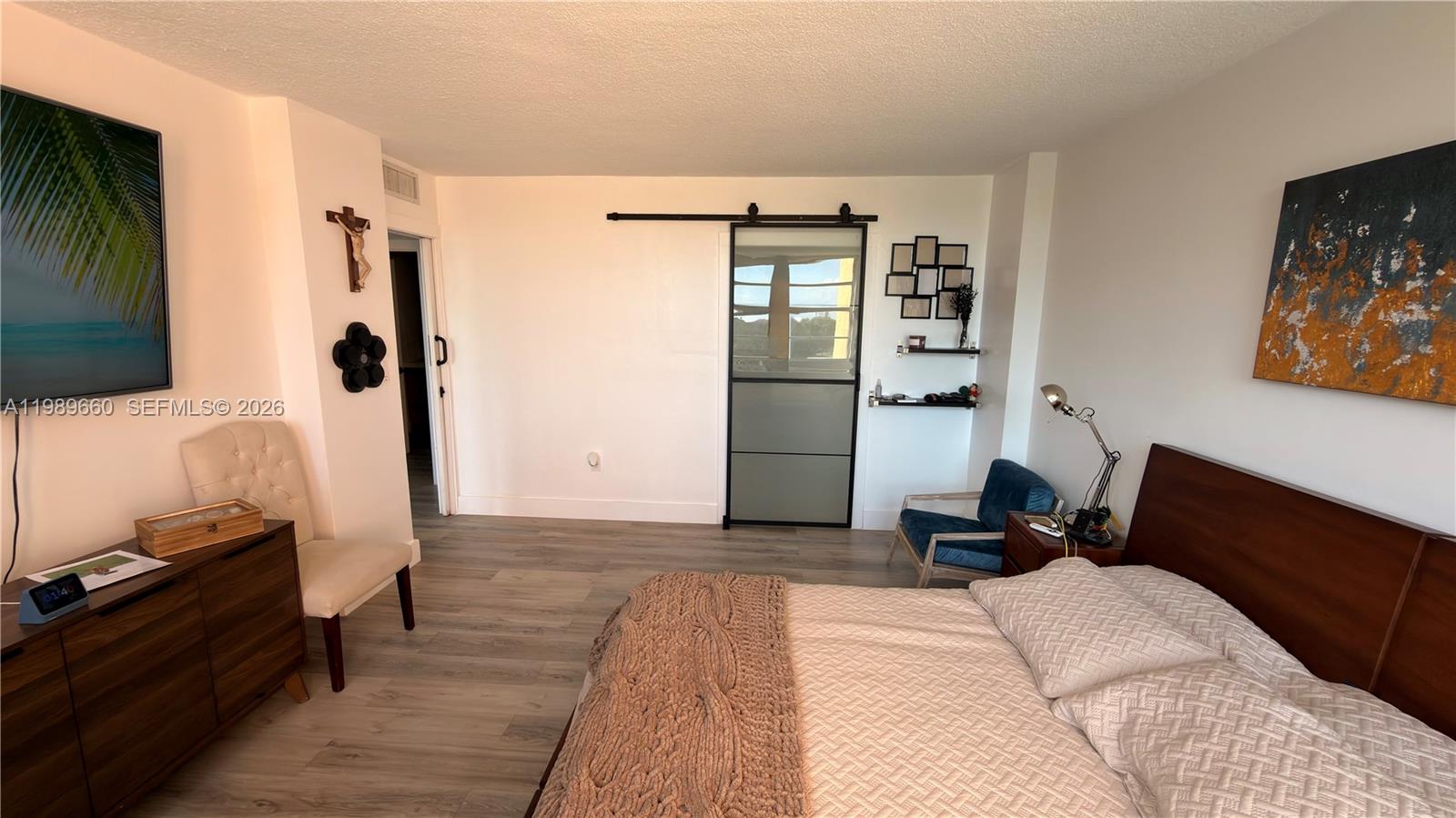 BUCKLEY TOWERS CONDO - EA - Residential