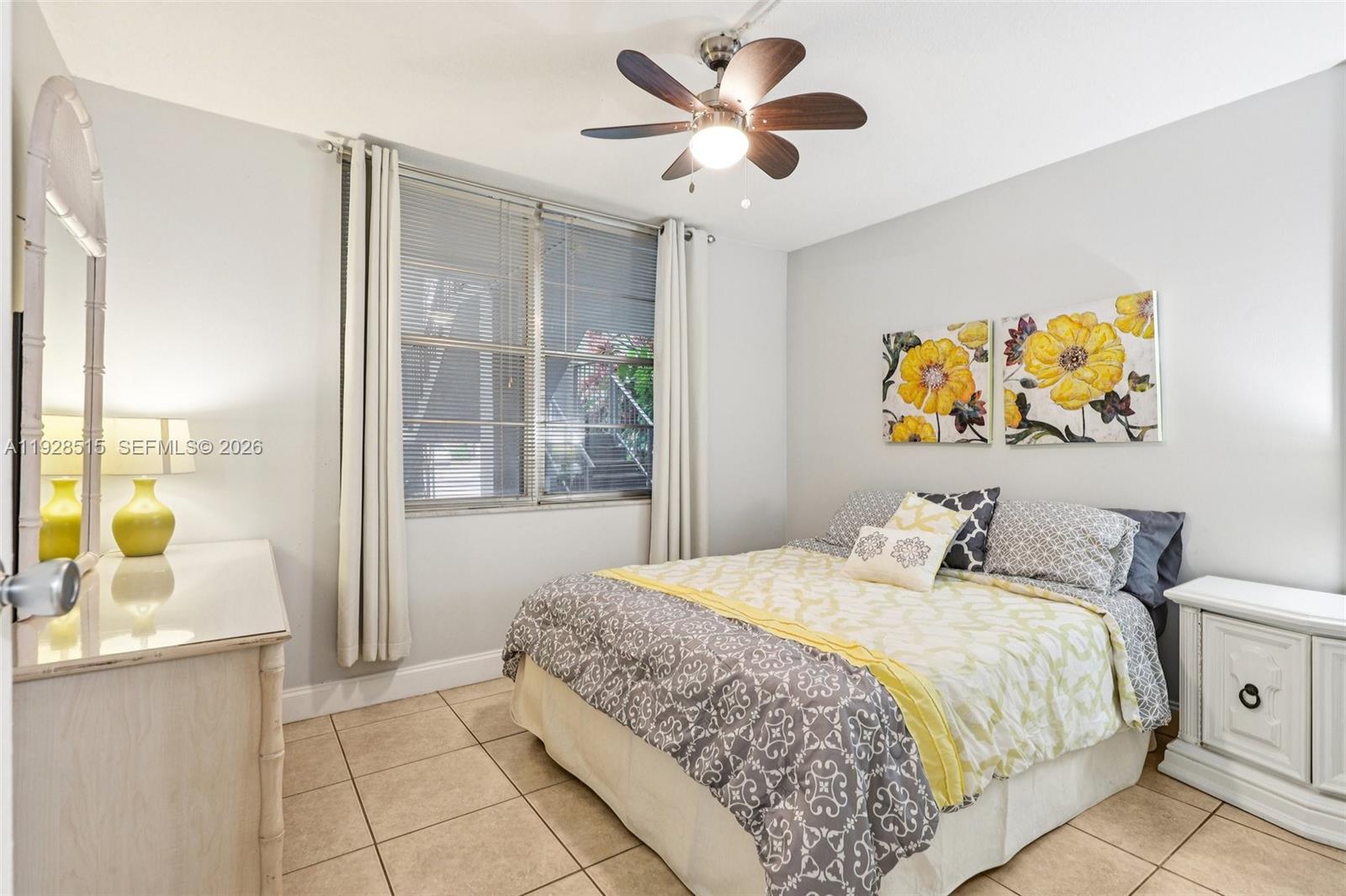 CYPRESS CHASE CONDO NO 1 - Residential