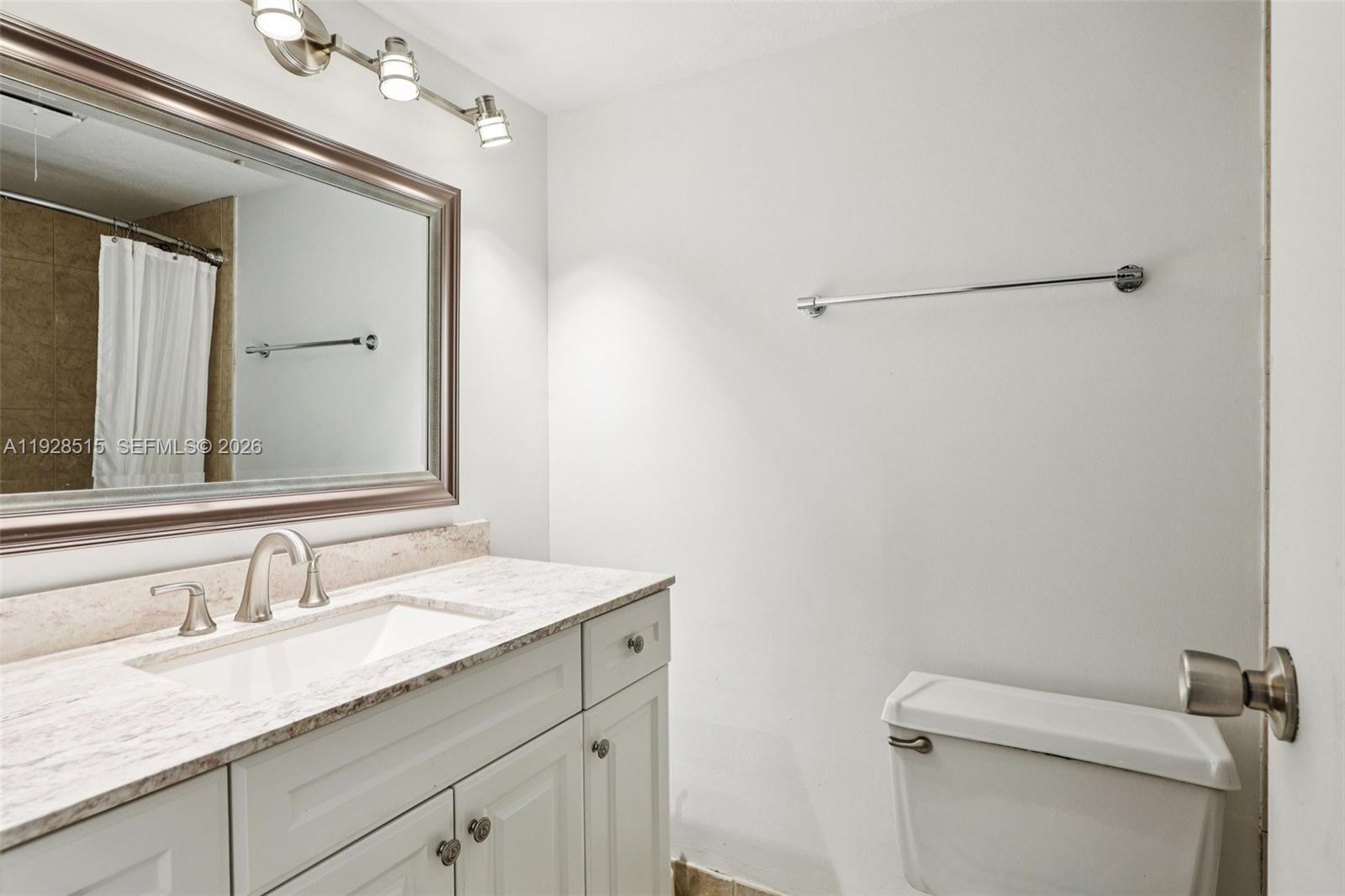 CYPRESS CHASE CONDO NO 1 - Residential