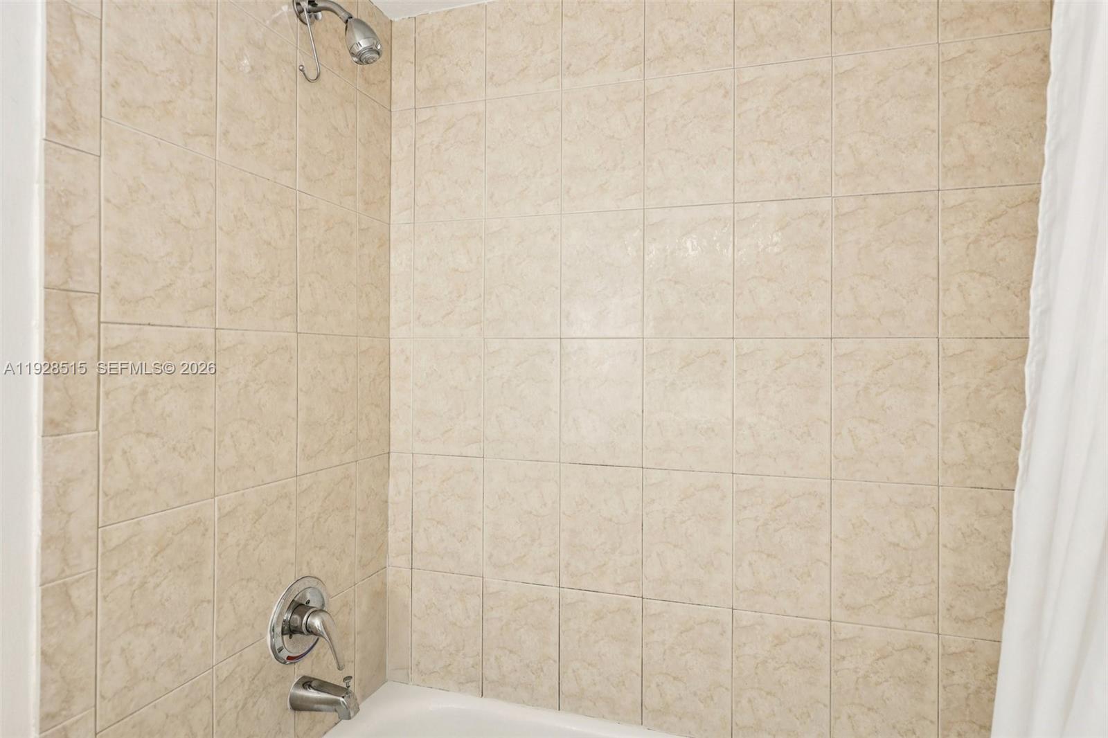 CYPRESS CHASE CONDO NO 1 - Residential