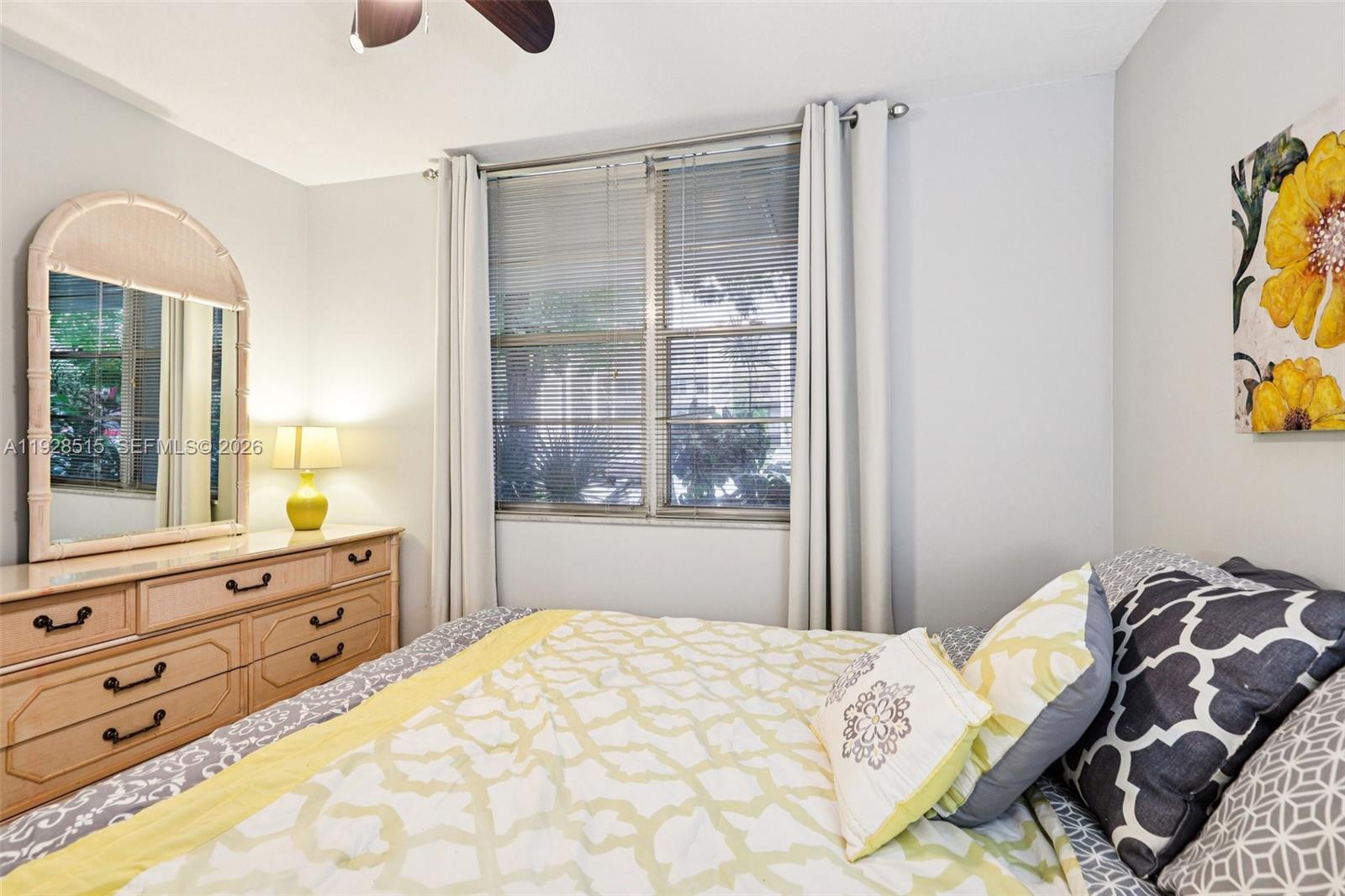 CYPRESS CHASE CONDO NO 1 - Residential