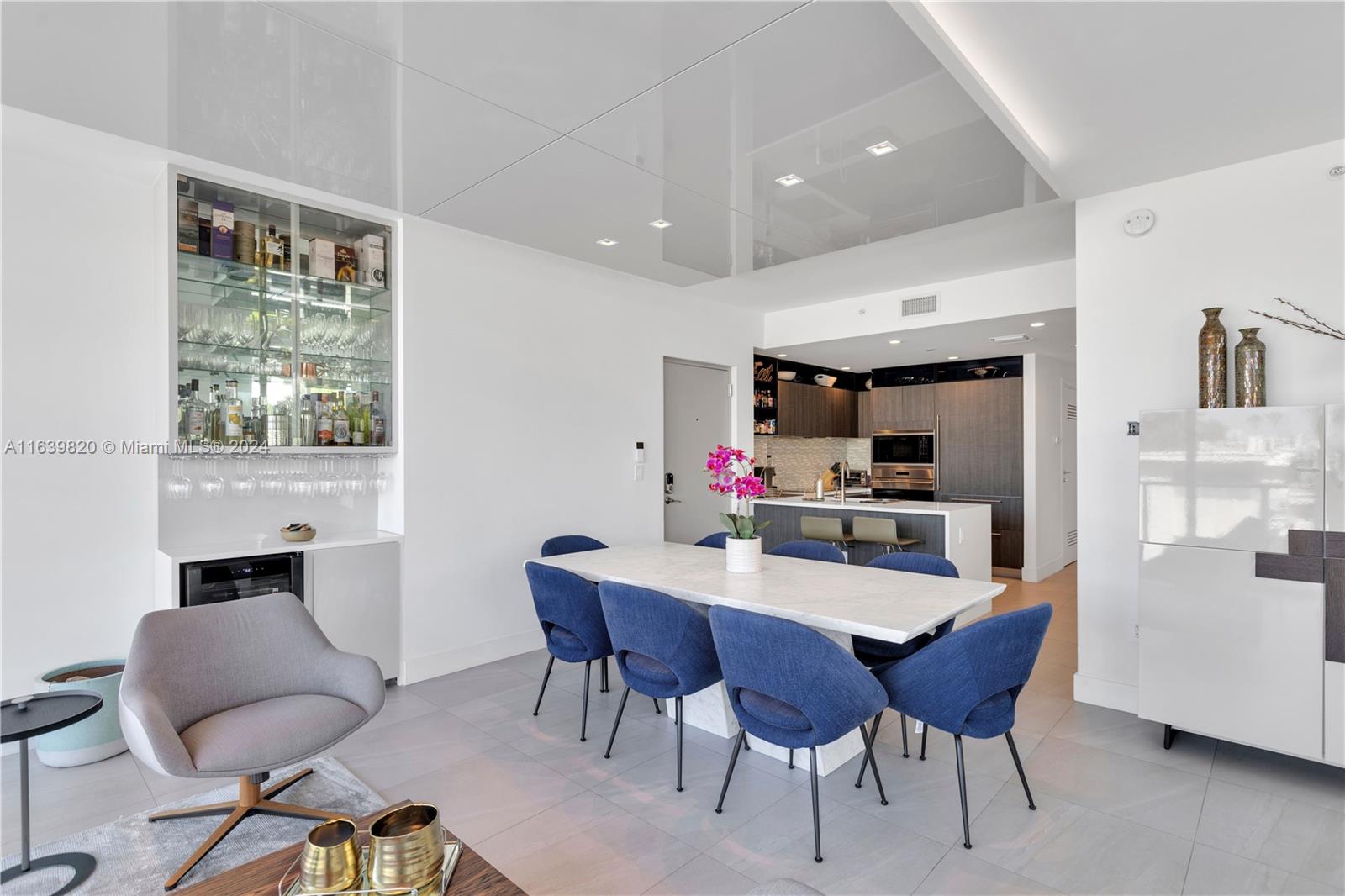 LE JARDIN HOUSE CONDO - Residential