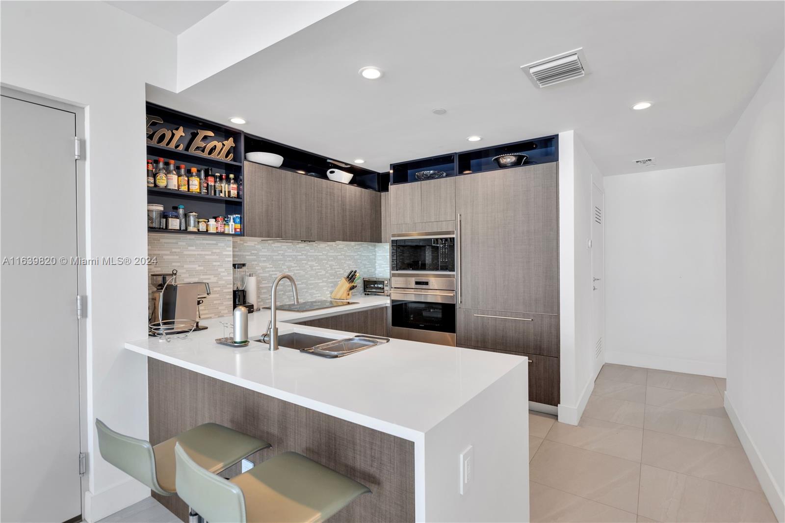 LE JARDIN HOUSE CONDO - Residential