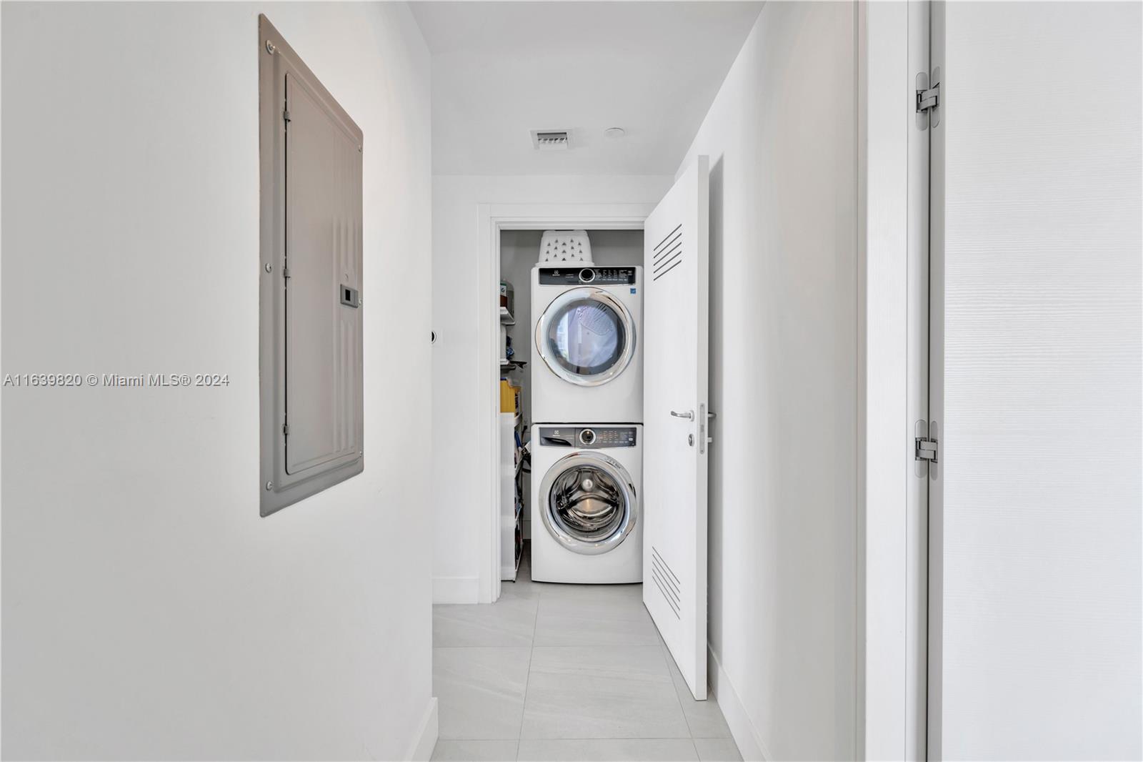 LE JARDIN HOUSE CONDO - Residential