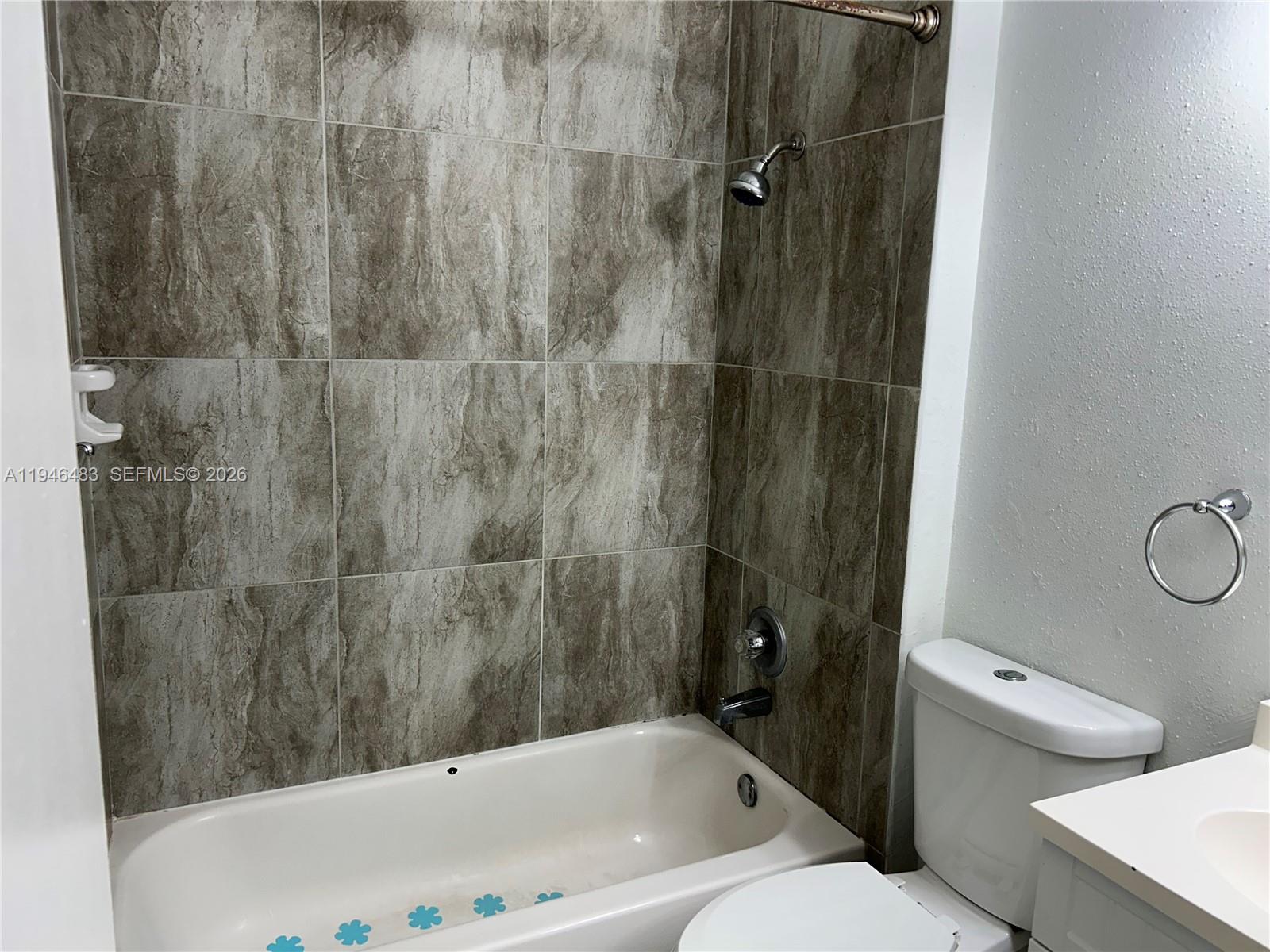 REFLECTIONS AT PEMBROKE P - Residential