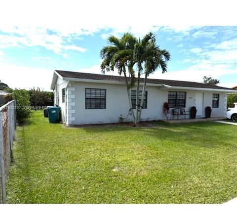 10752 SW 141st Ln Miami FL 33176