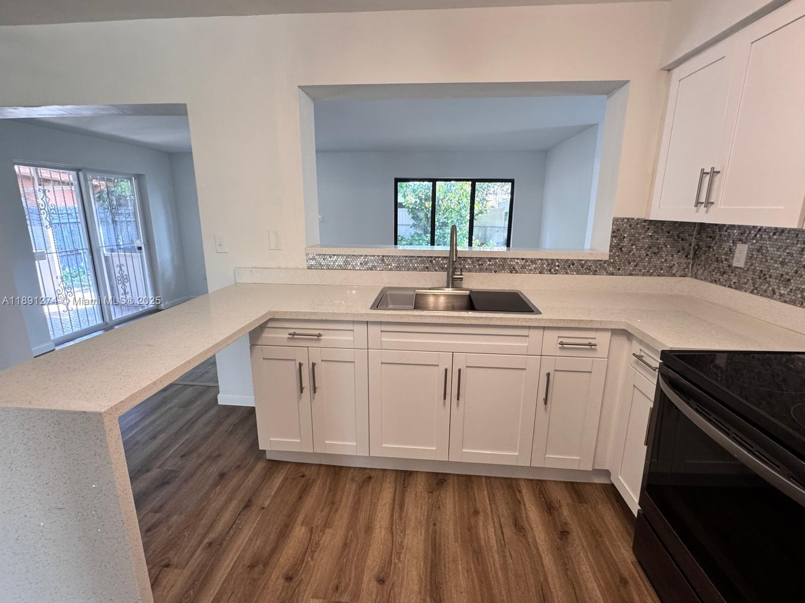 THE TROPICS AMD - Residential