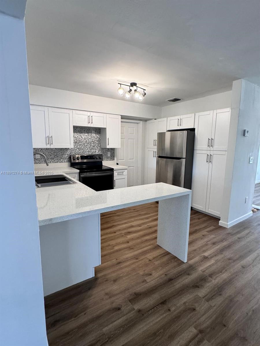 THE TROPICS AMD - Residential