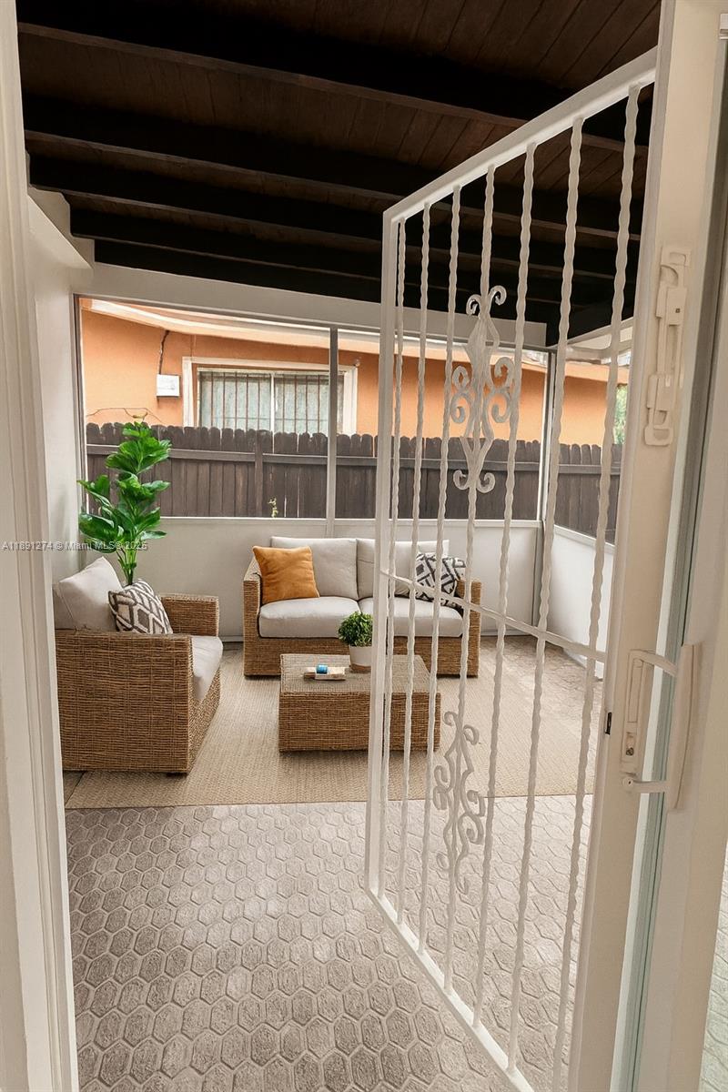 THE TROPICS AMD - Residential