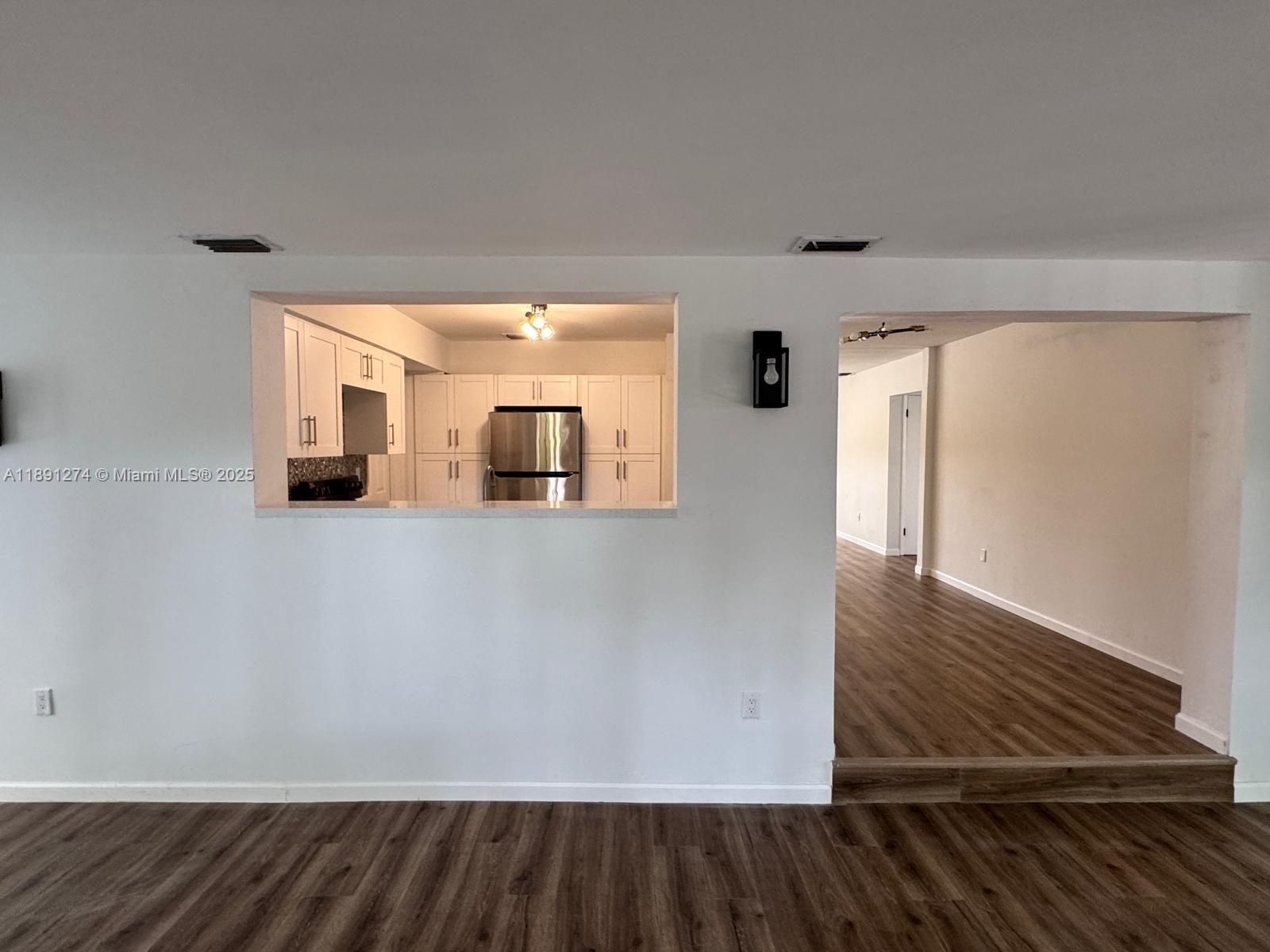 THE TROPICS AMD - Residential