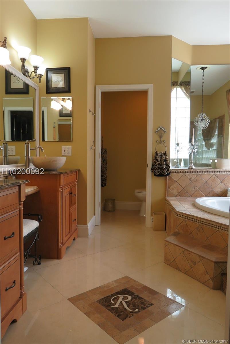 Holiday Spgs East 133-49 - Residential