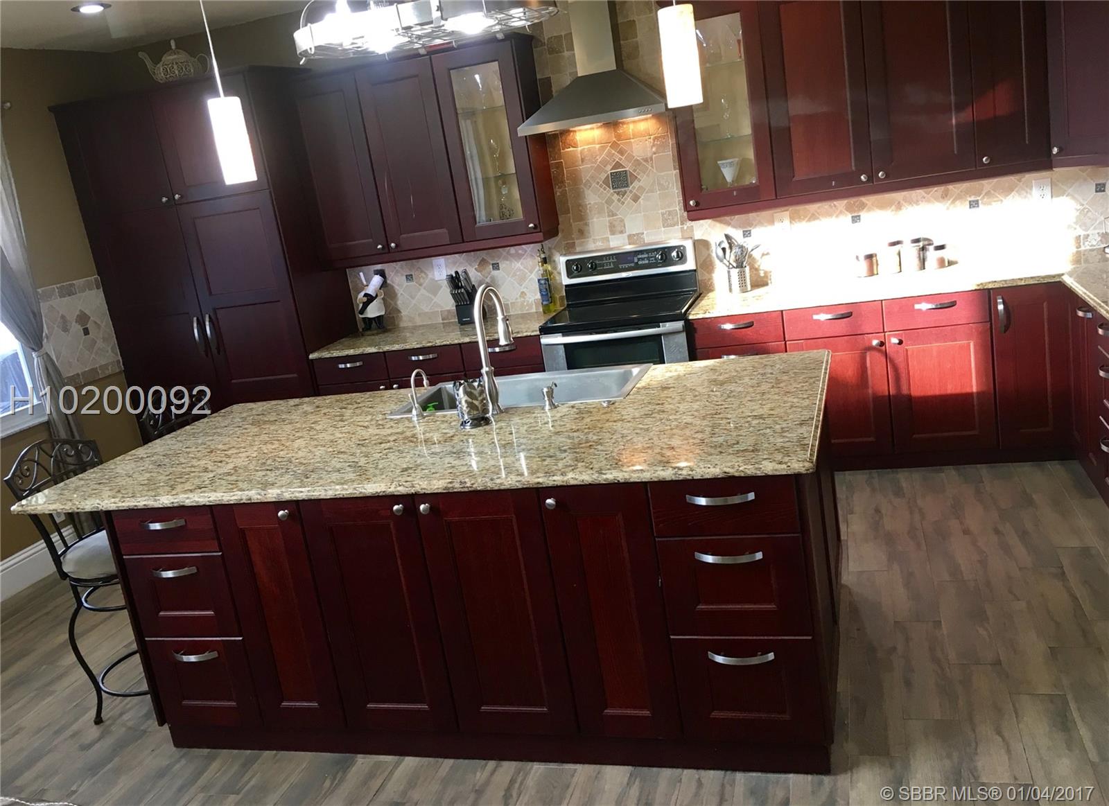 Holiday Spgs East 133-49 - Residential