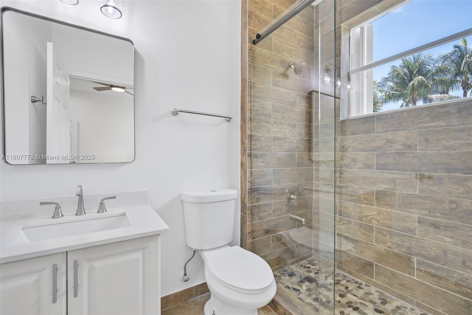 SUNSET LAKES PLAT THREE - Residential