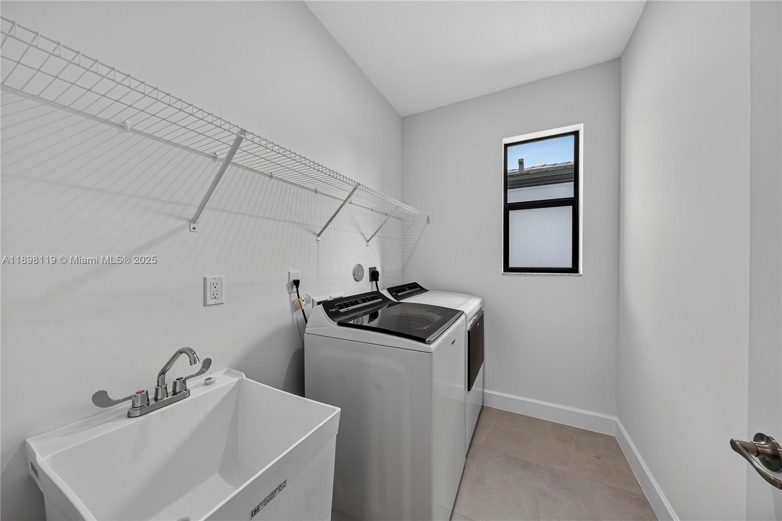 SIENNA AT COOPER CITY - Residential Lease