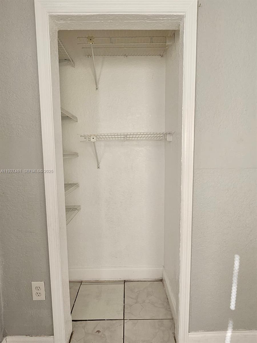 BOULEVARD HEIGHTS SEC 3 - Residential Lease