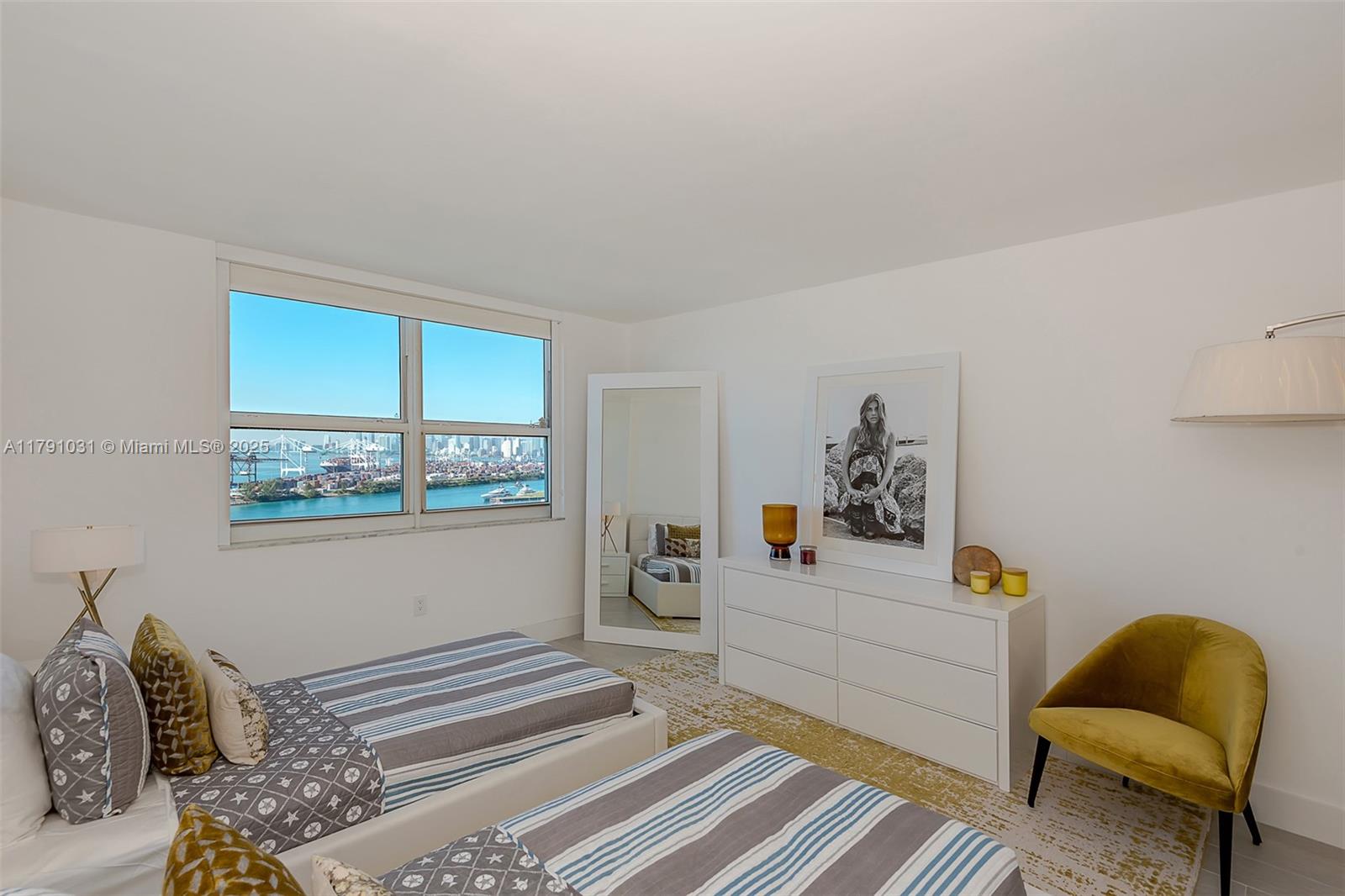 YACHT CLUB AT PORTOFINO C - Residential Lease