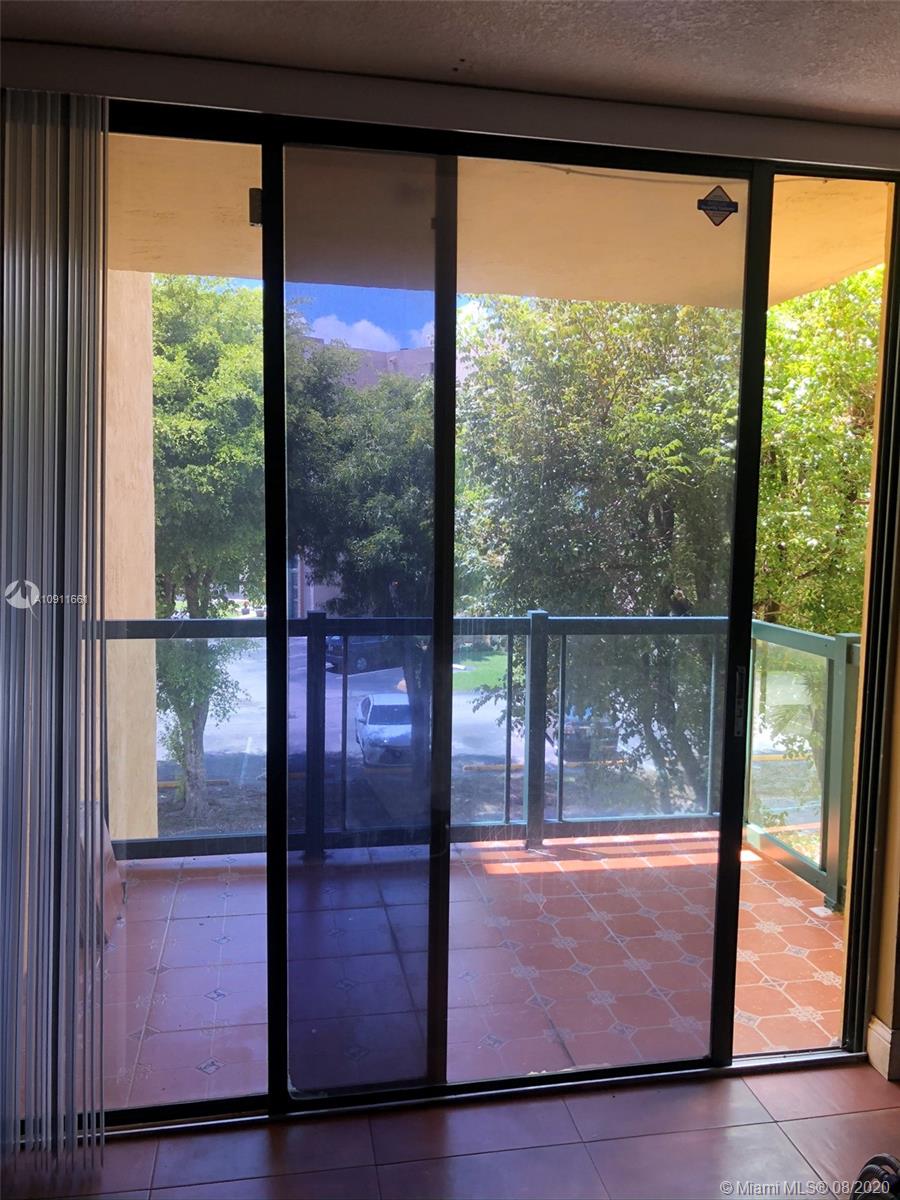INTERNATIONAL PARK CONDO - Residential