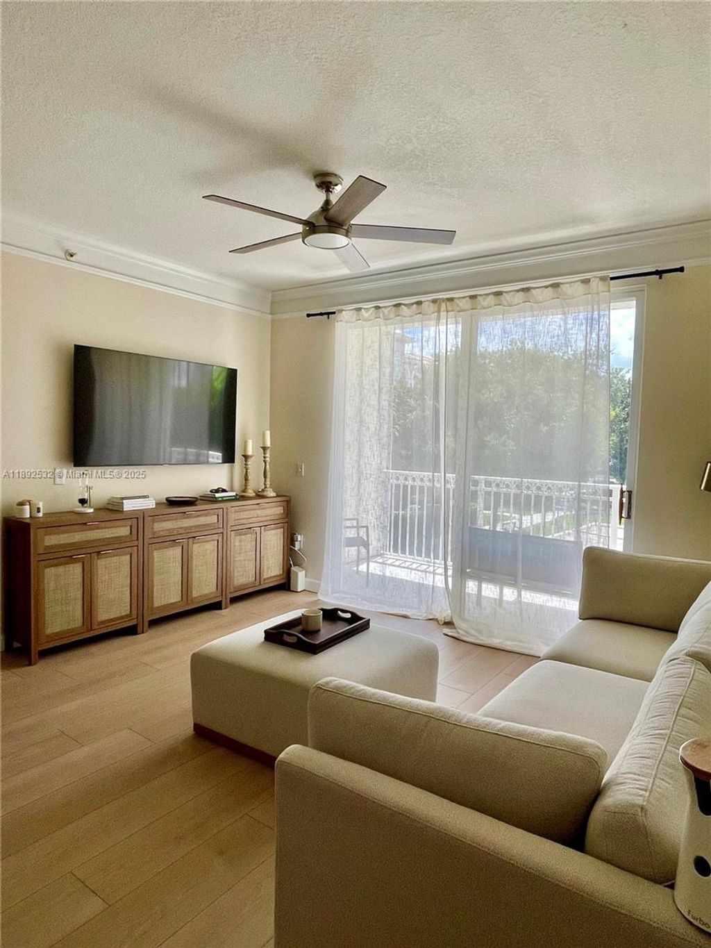 Photo of 4202 E Myrtlewood Cir E #4202, Palm Beach Gardens, FL 33418 (MLS # A11892532)