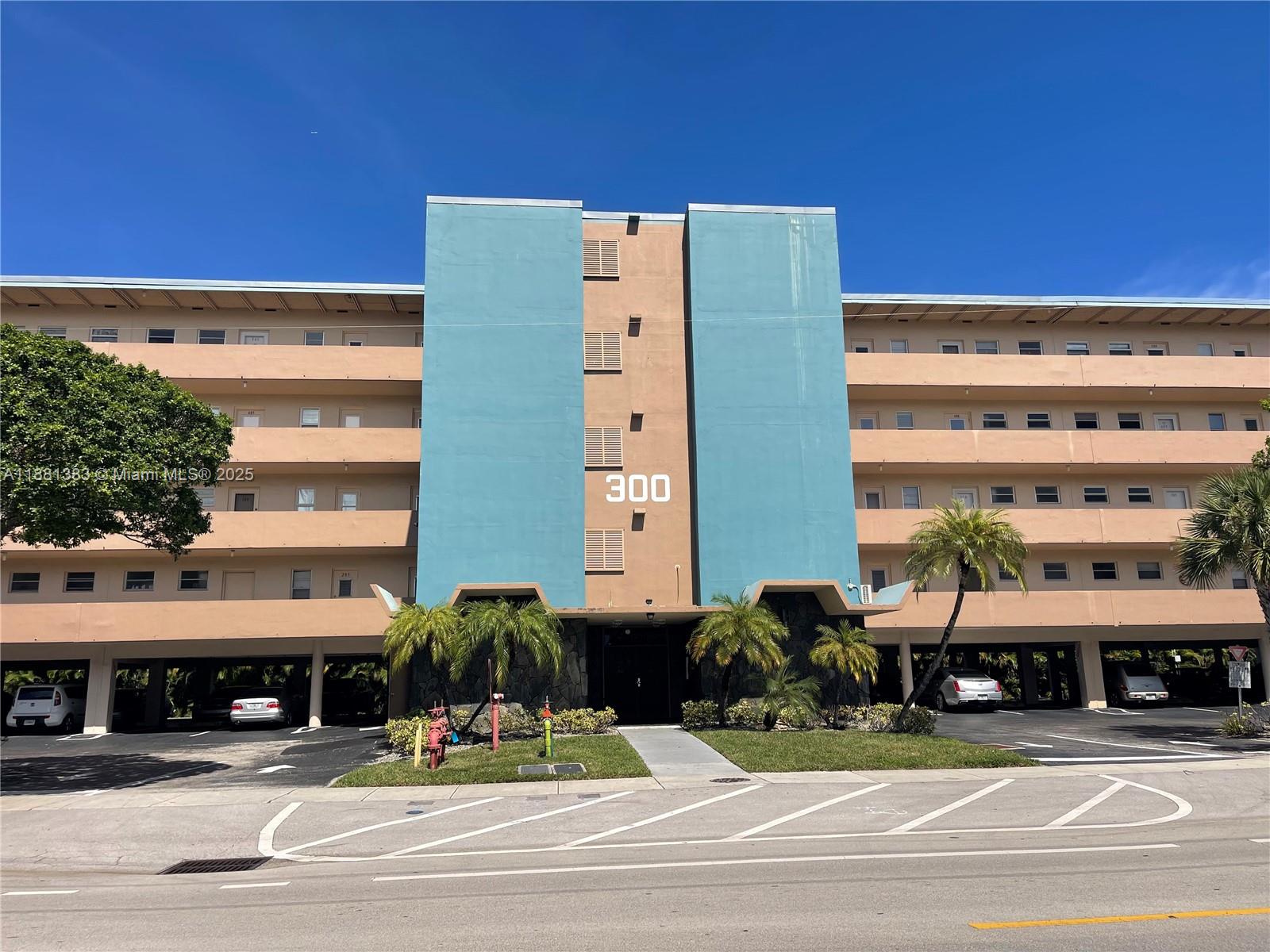 FAIRWAY SOUTH CO-OP - Residential