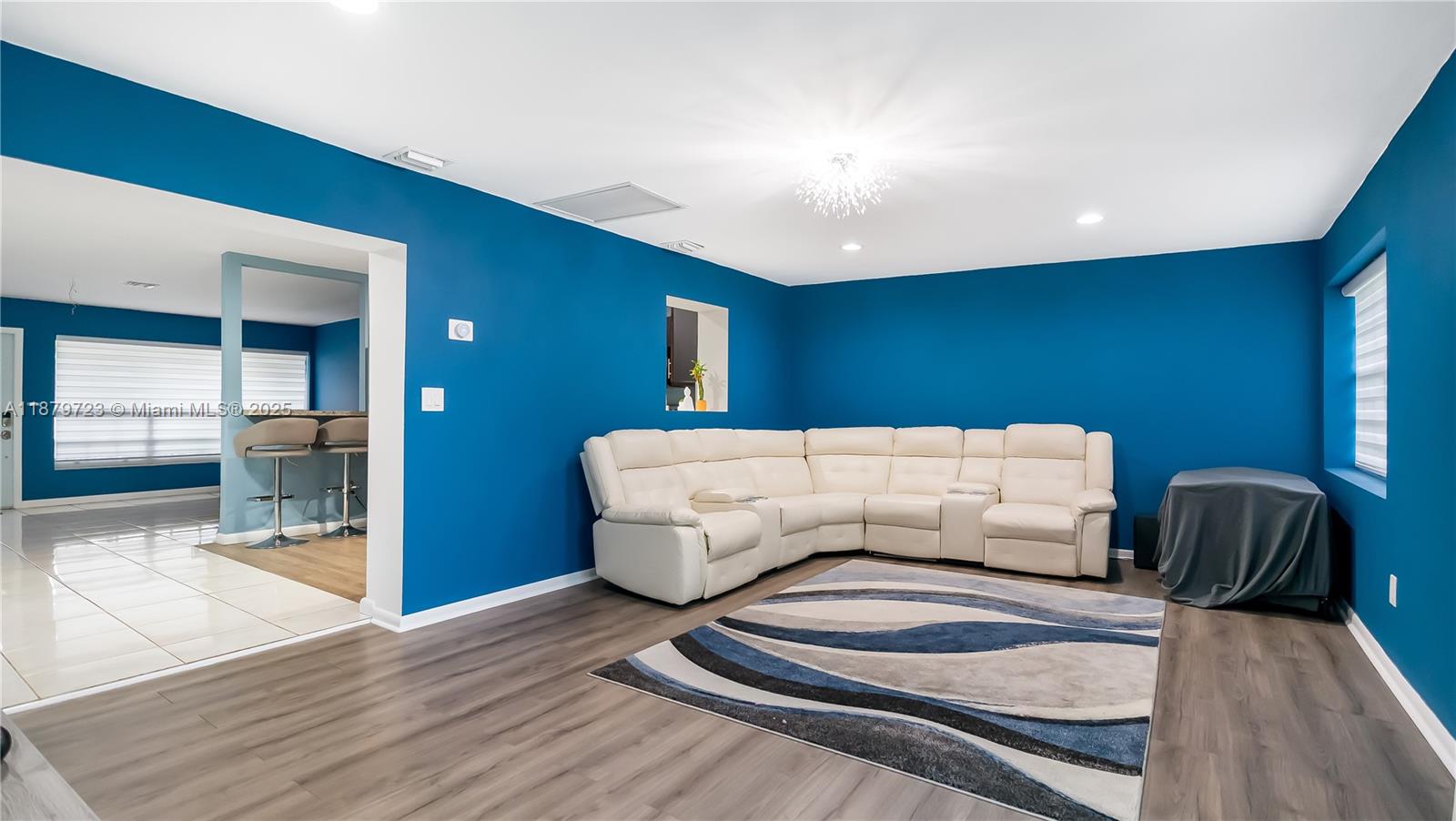 MIRAMAR SEC 4 - Residential