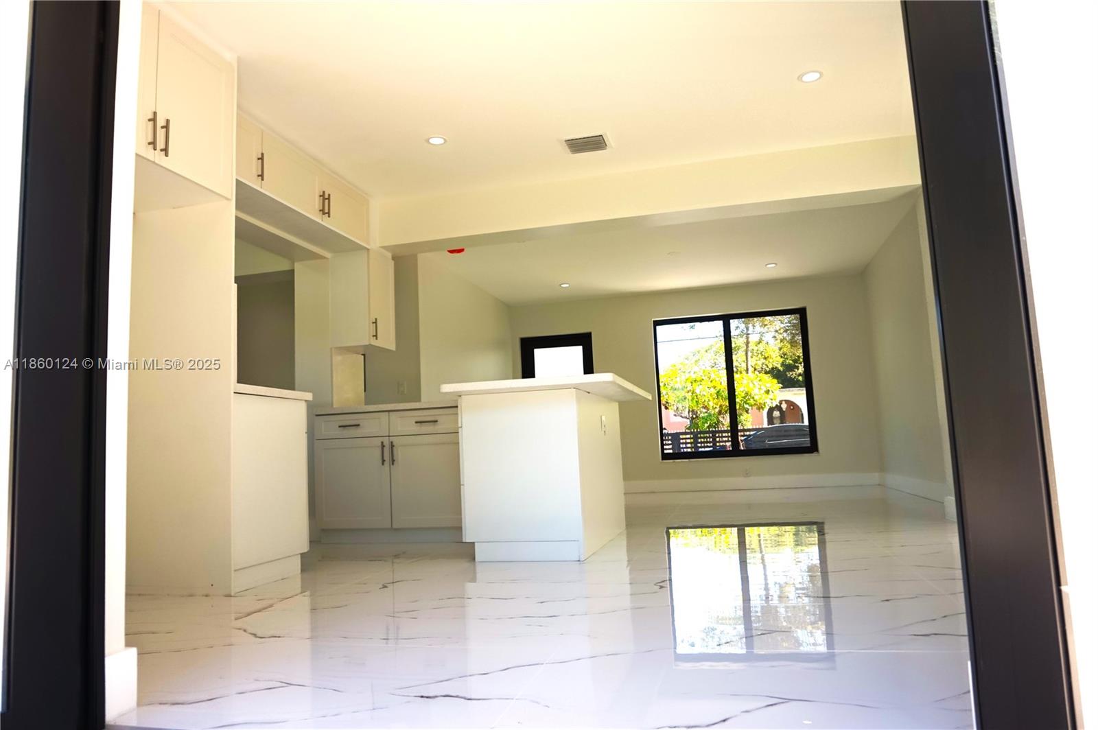 EDISON HEIGHTS SEC D - Residential