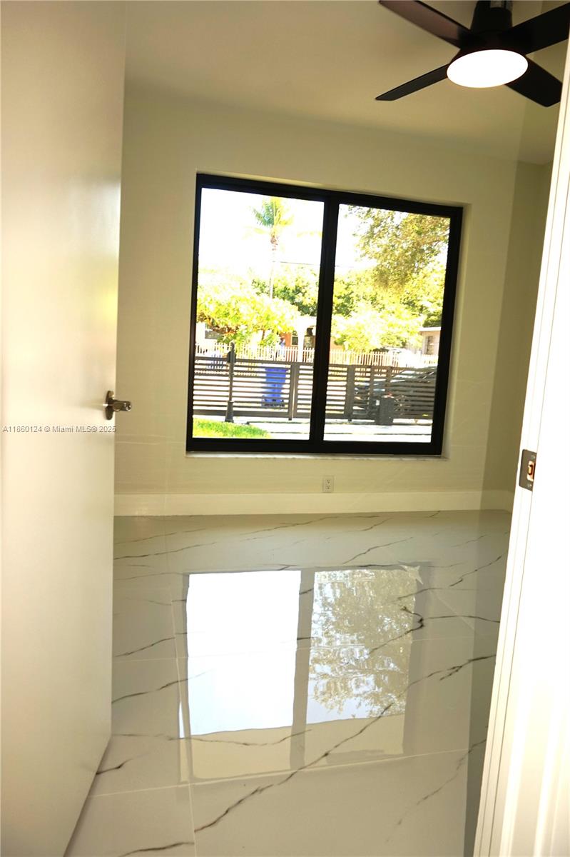 EDISON HEIGHTS SEC D - Residential