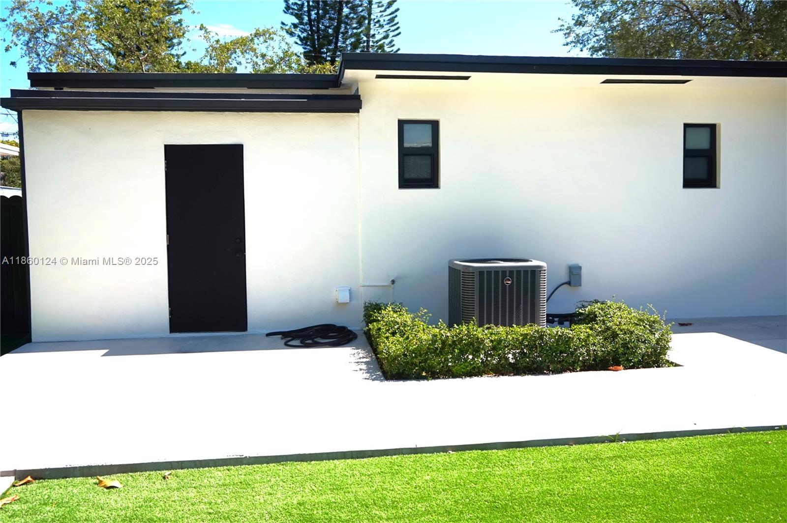 EDISON HEIGHTS SEC D - Residential