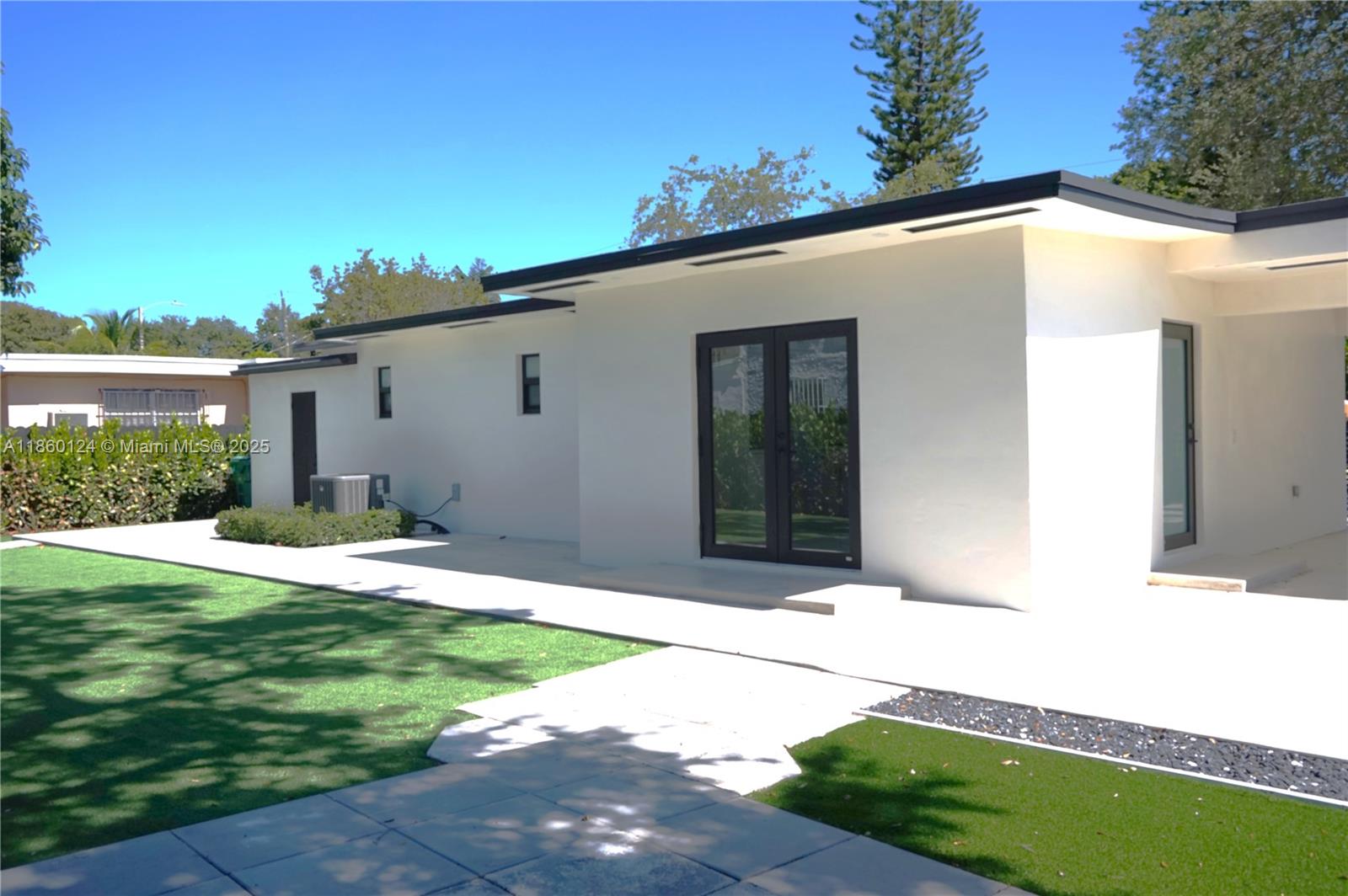 EDISON HEIGHTS SEC D - Residential