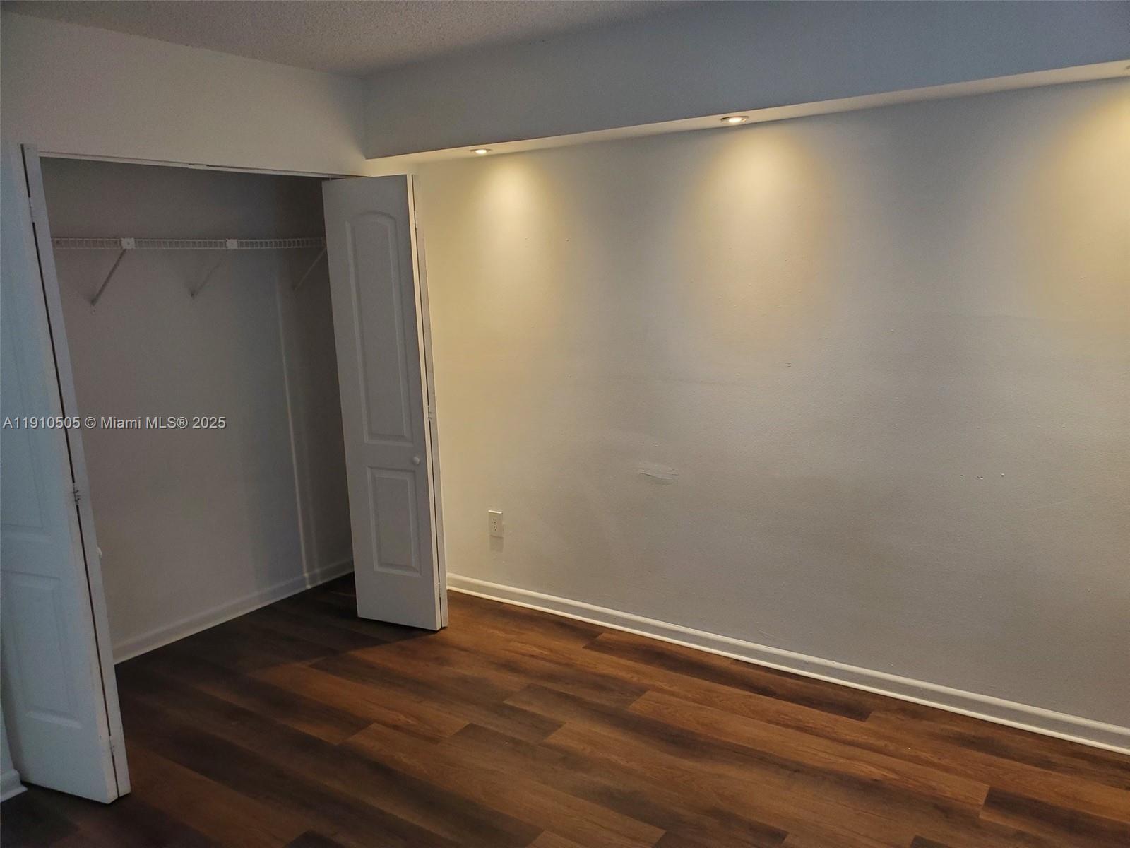 SAGA BAY GARDENS CONDO - Residential Lease