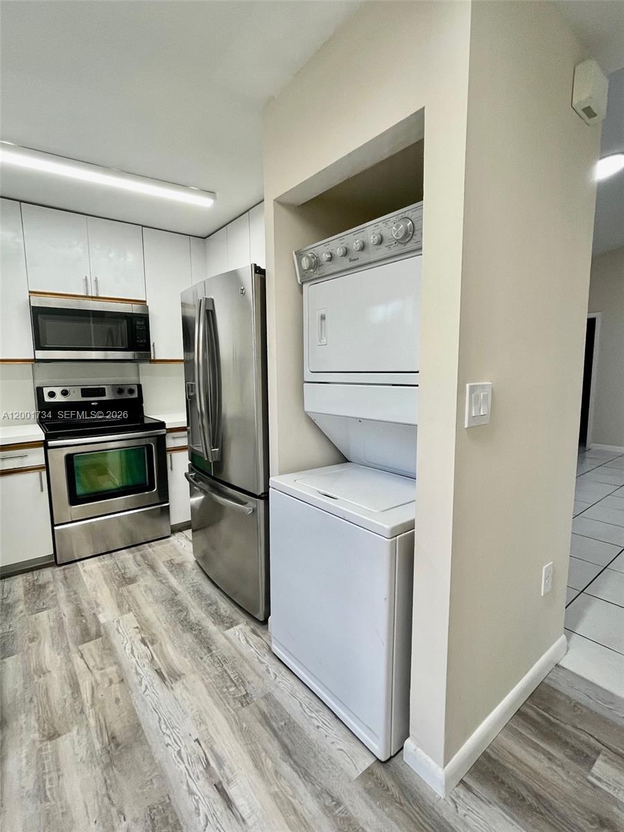 VILG HOMES COUNTRY WALK C - Residential Lease