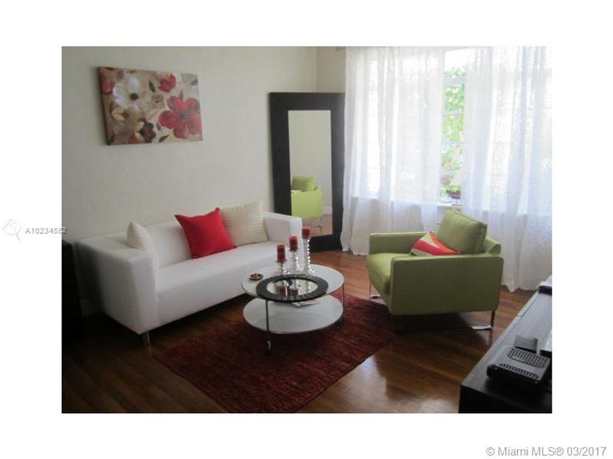Location ! Amazing furnished 1 bed , in the heart of South beach. Walking distance to the beach . Access to Flamingo park amenities.