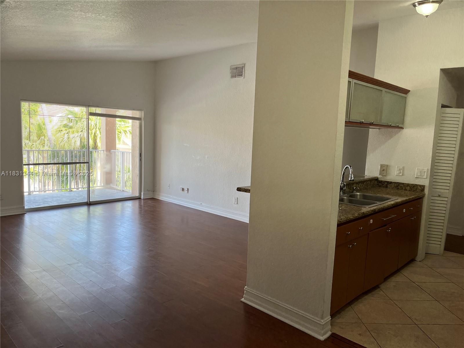 10630 SW 157th Ct 306