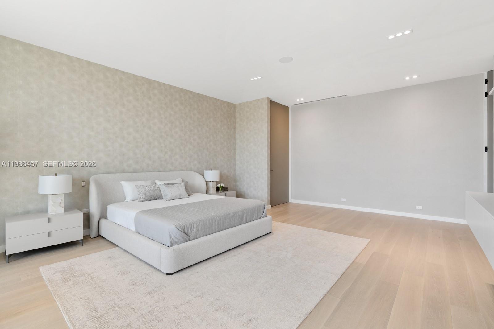 GOLDEN ISLES ESTATES - Residential Lease