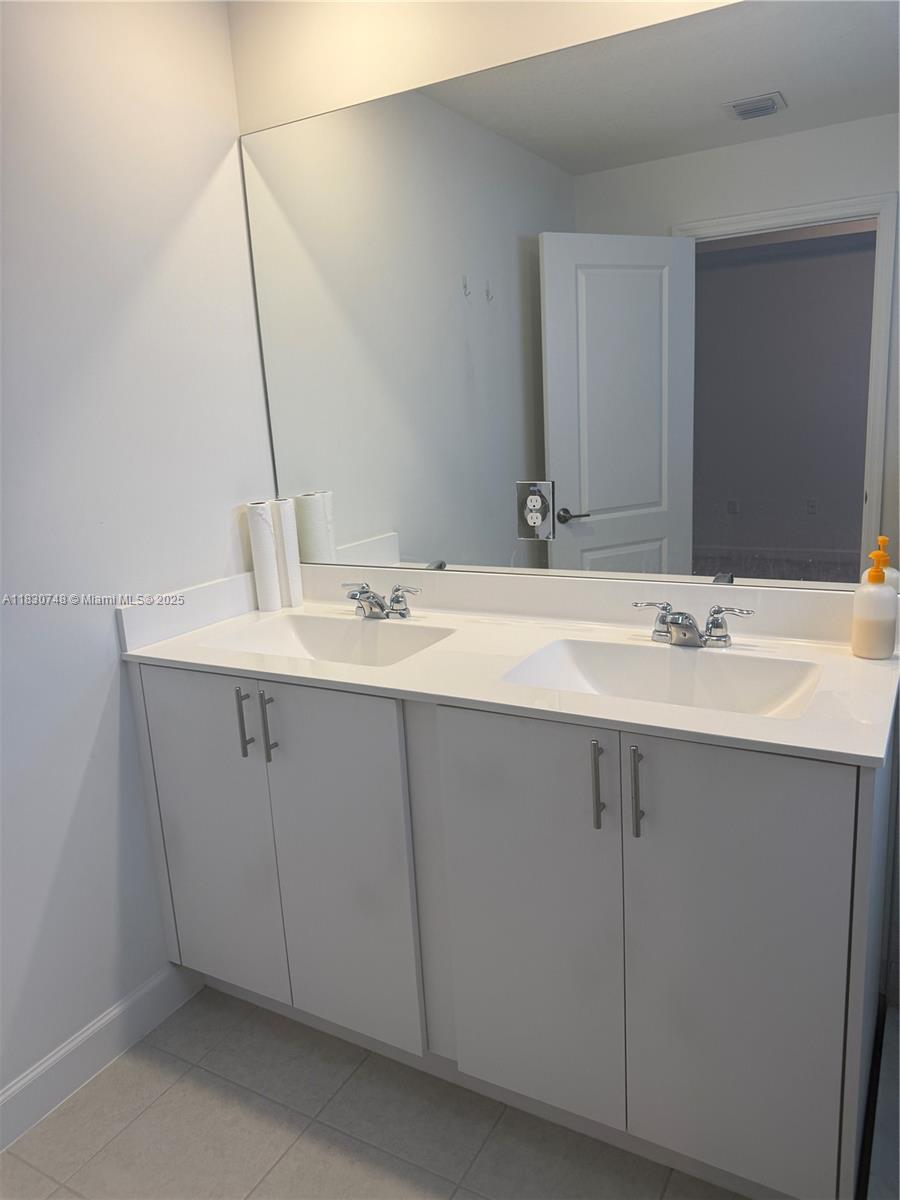 Magnolia at Pembroke Park - Residential Lease