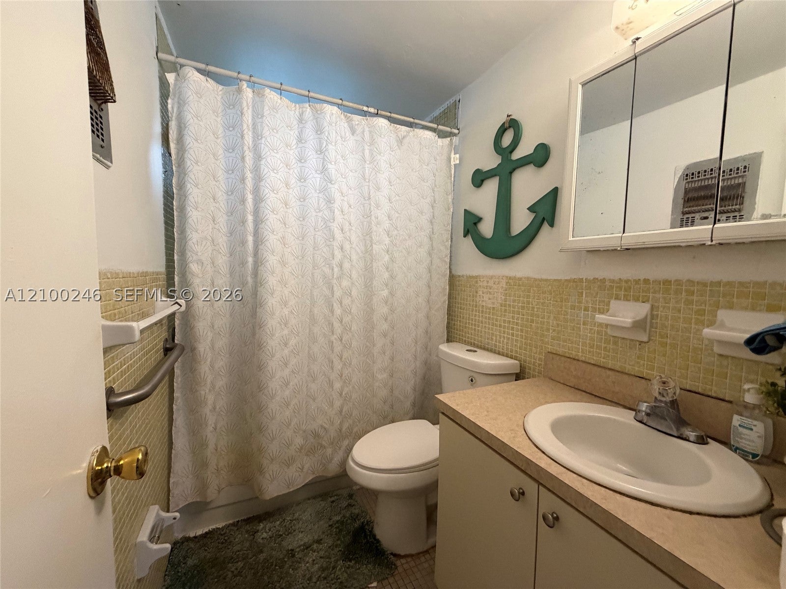 Properties 2 821 Jefferson Ave 5