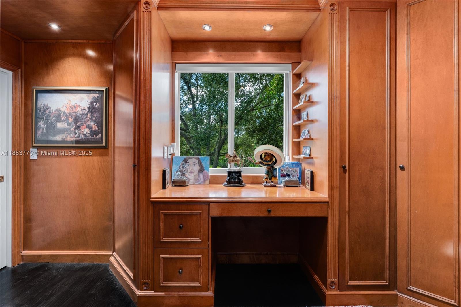 EVERETT LANE ESTATES - Residential