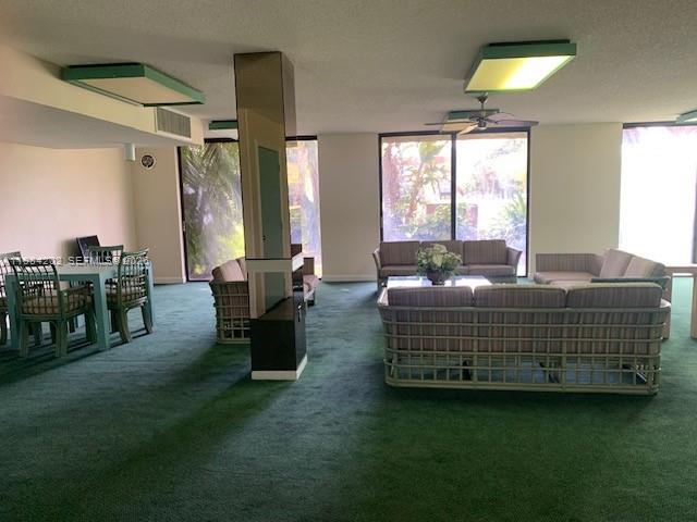 INVERWOOD CONDO - Residential