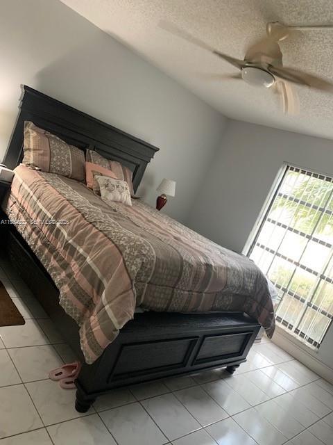 INVERWOOD CONDO - Residential