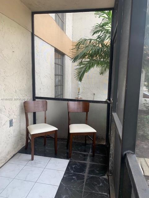 INVERWOOD CONDO - Residential