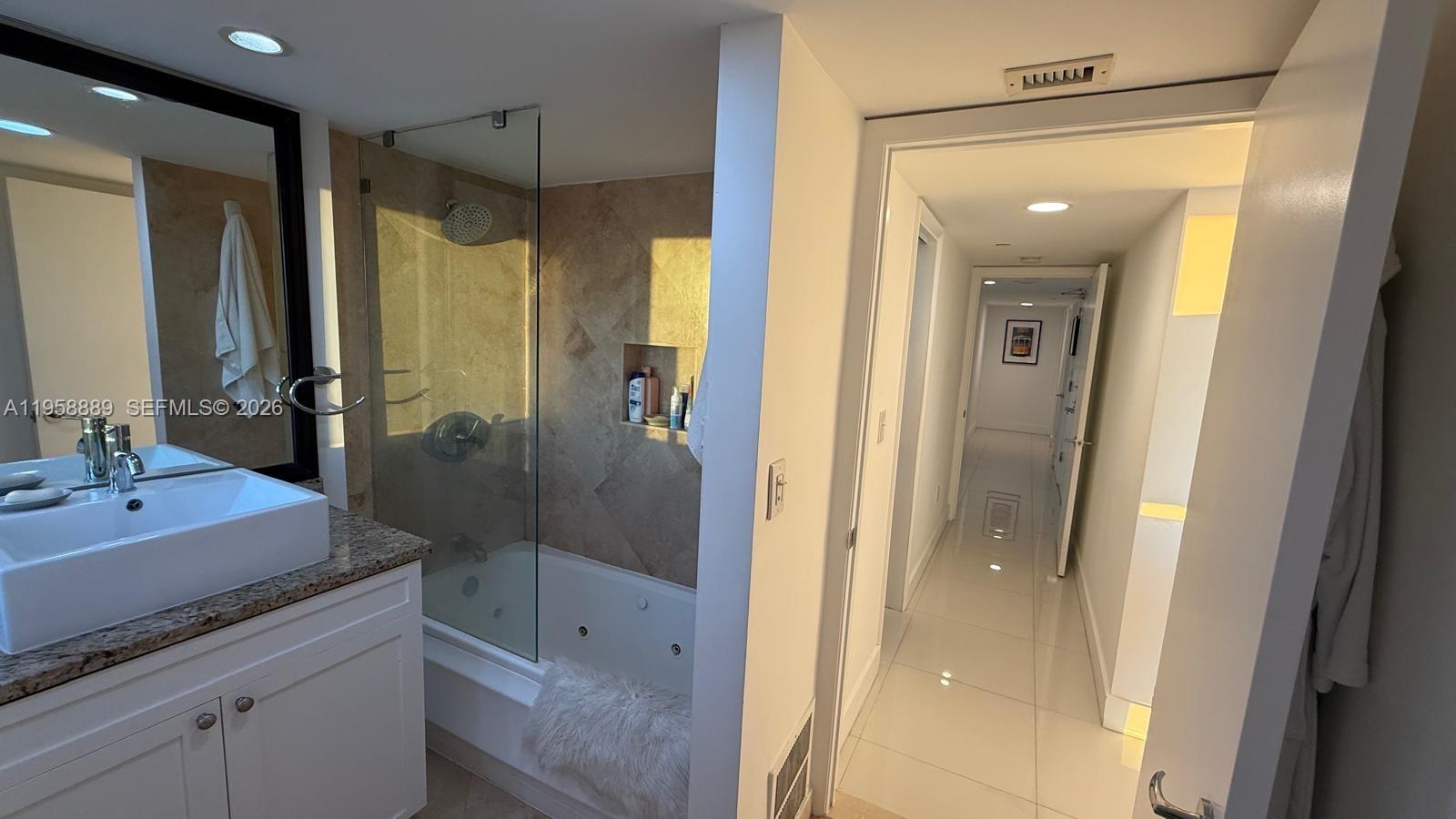 THE GRANDVIEW CONDO - Residential Lease