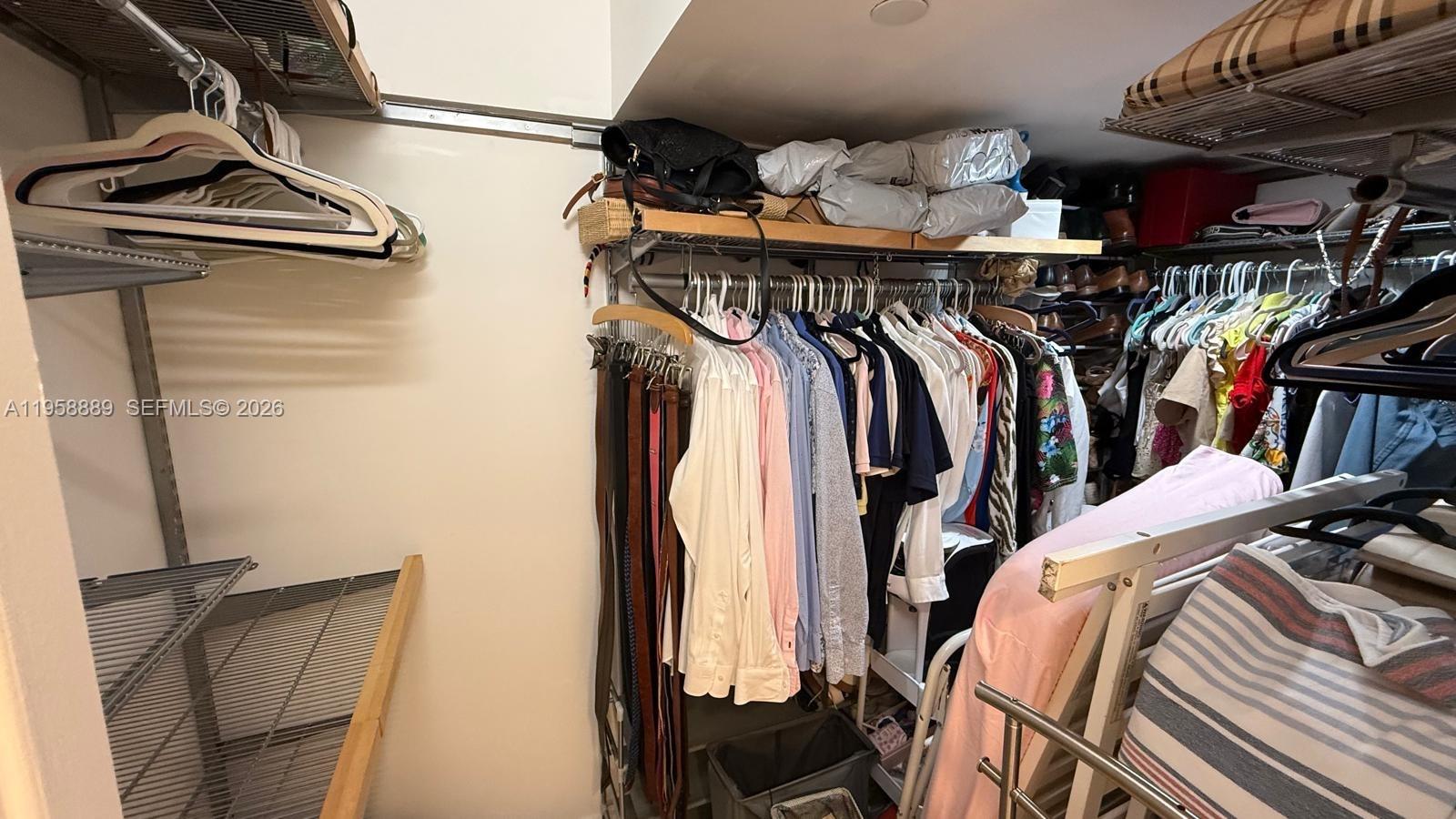 THE GRANDVIEW CONDO - Residential Lease