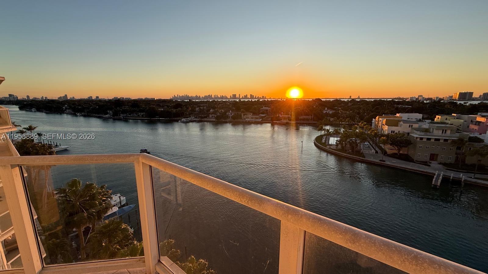 THE GRANDVIEW CONDO - Residential Lease