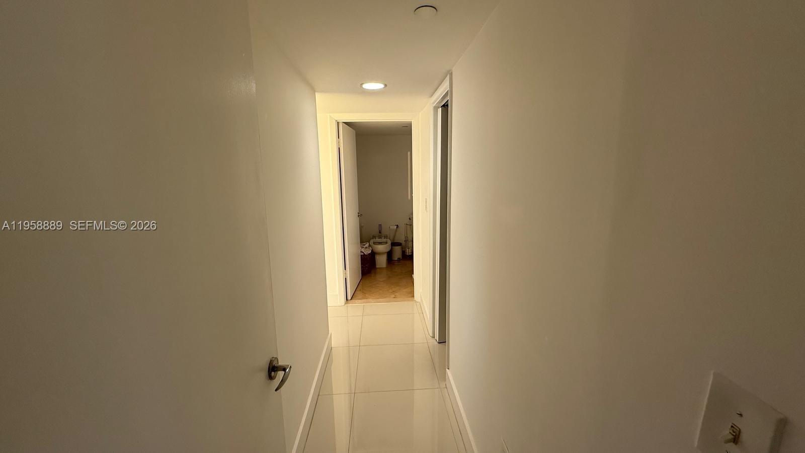 THE GRANDVIEW CONDO - Residential Lease