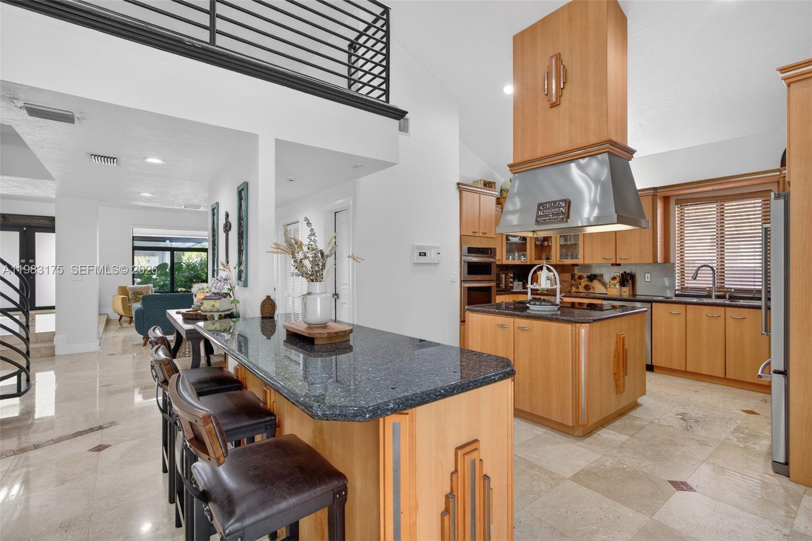 CORAL PINES - Residential