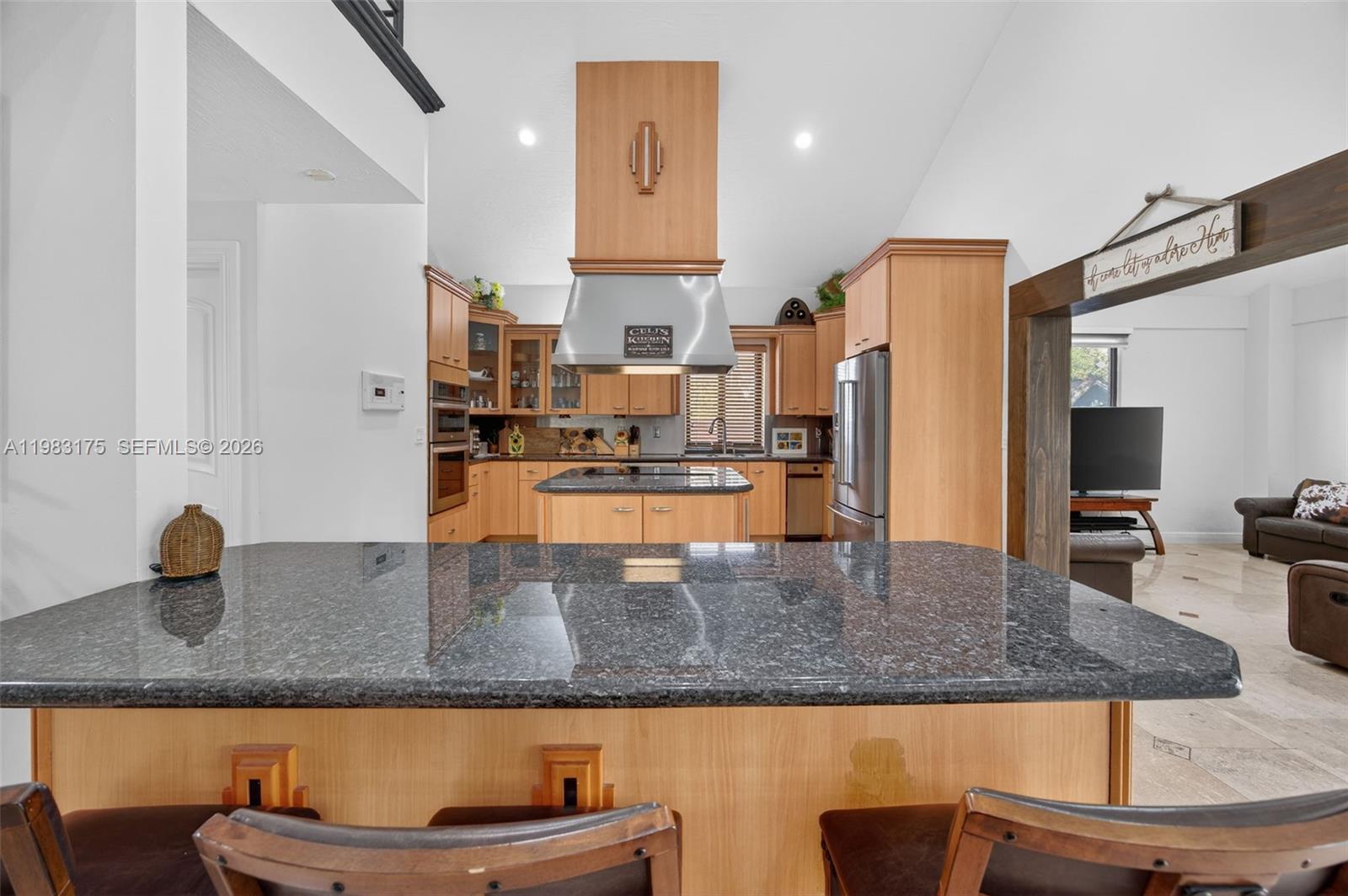 CORAL PINES - Residential