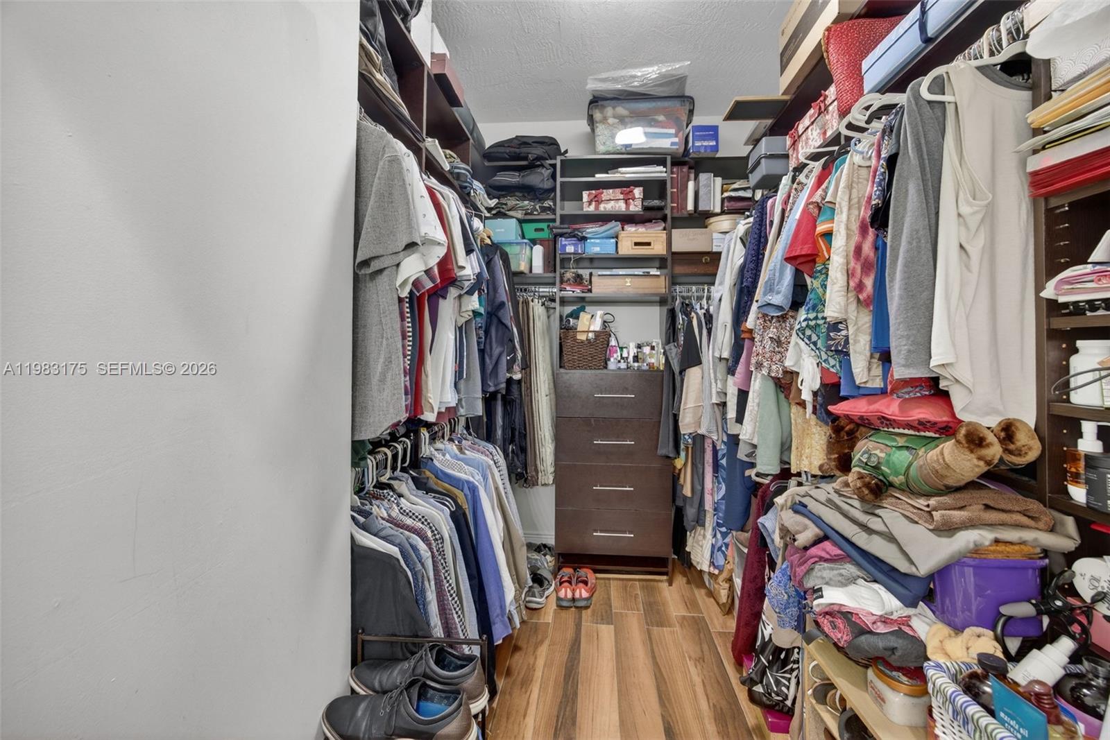 CORAL PINES - Residential